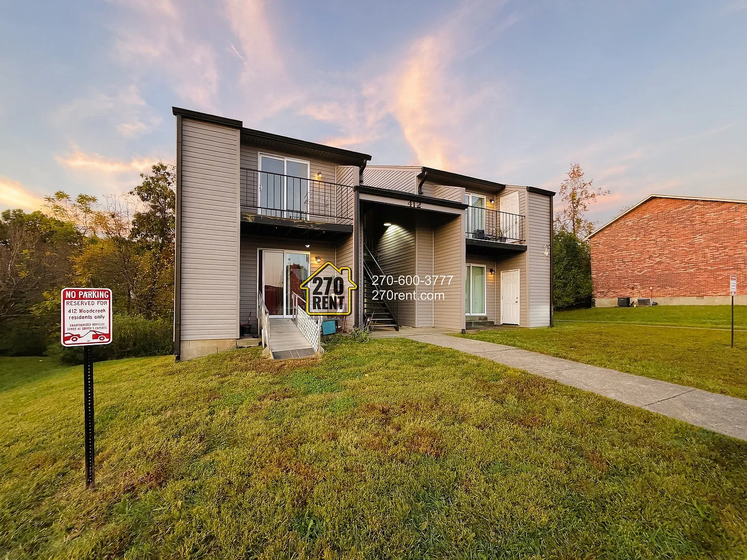 412 Woodcreek Drive - 8 — Photo 2