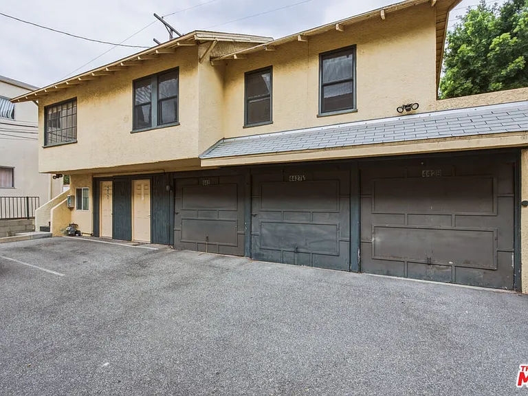 4427 Finley Ave — Photo 3