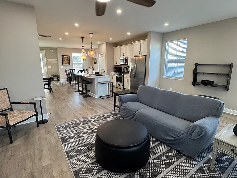 Open Concept Area Living Kitchen Dining