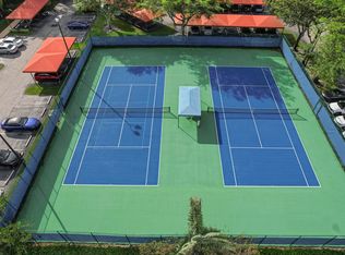 7535 La Paz Blvd APT 105, Boca Raton, FL 33433