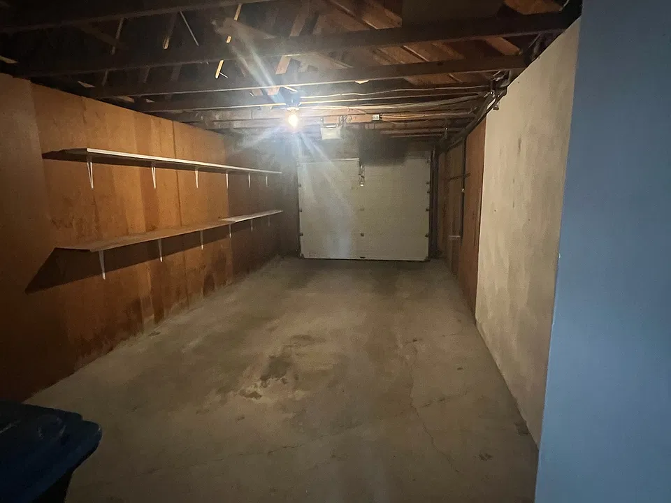 46 Colonial Vlg #46