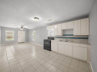 310 Terminal St #C, Houston, TX 77020