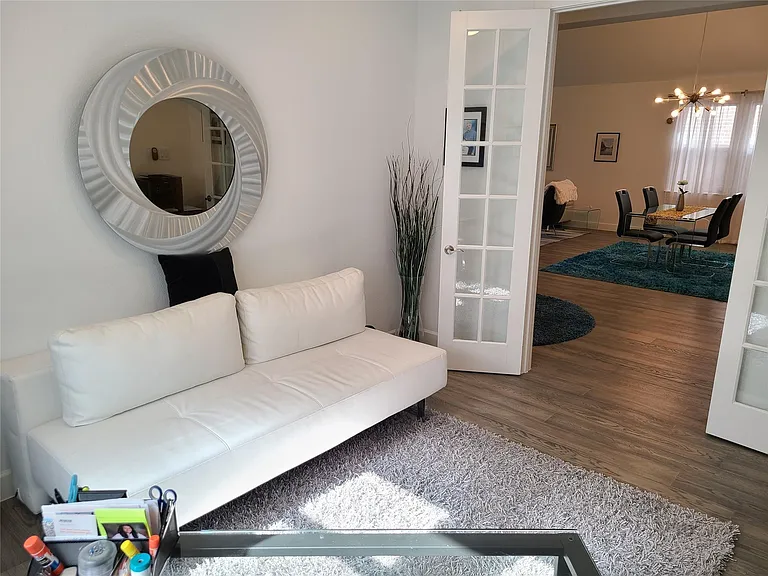 6708 Bermuda Ave — Photo 9