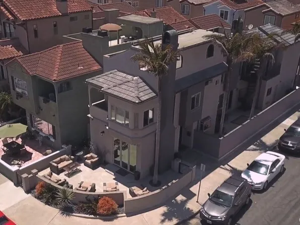 123 10th St, Huntington Beach, CA 92648