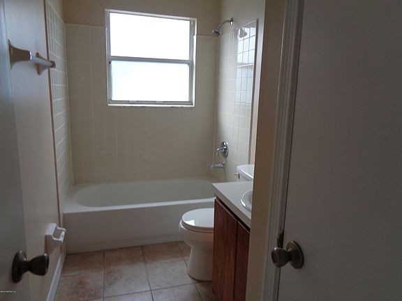 5th image of 2253 Destine Ln
