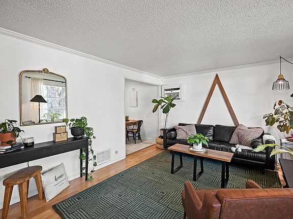 5th image of 6020 N Douglas Dr