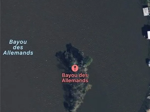 Lighthouse Is, Des Allemands, LA 70030
