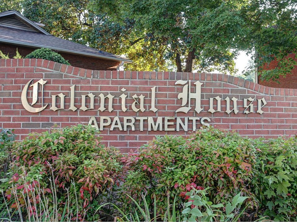 Colonial House Apartments 818 2nd Street Pl NE Hickory NC Zillow