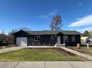 600 11th St, Clarkston, WA 99403