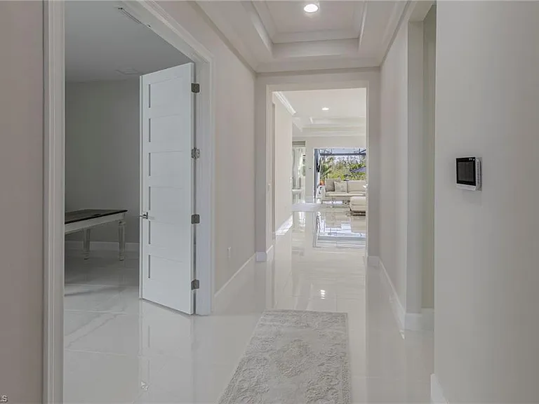 8982 Gustavia Ct — Photo 26