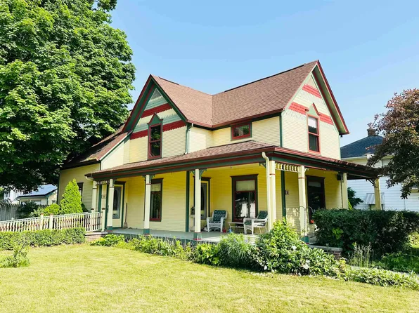 201 N Lafayette St, North Liberty, IN 46554