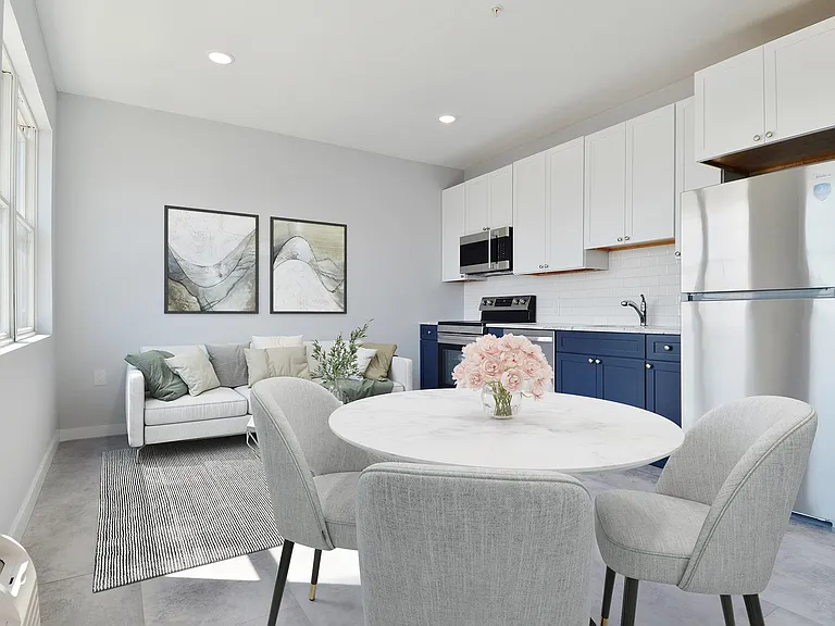 82-84 E 31st St #203 — Photo 4
