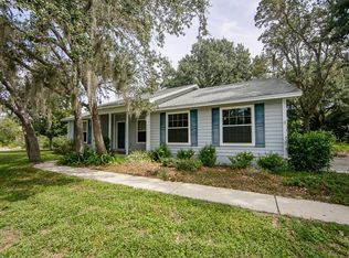 4800 Willowbrook Cir, Winter Haven, FL 33884