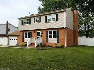 742 Sunnywood Rd, Newport News, VA 23601