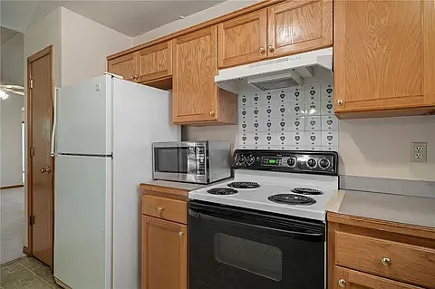 2305 Brett Dr — Photo 15