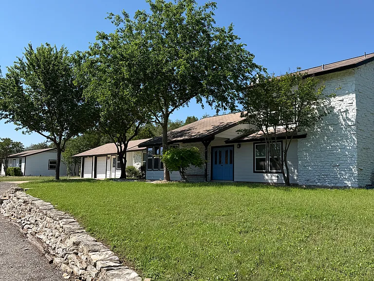 22715 State Highway 71 W — Photo 2
