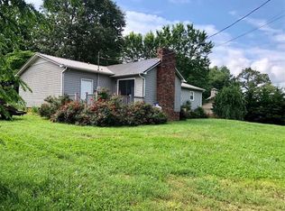 3499 Deal Mill Rd, Hudson, NC 28638