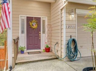 12711 SW Metta Ter, Tigard, OR 97223