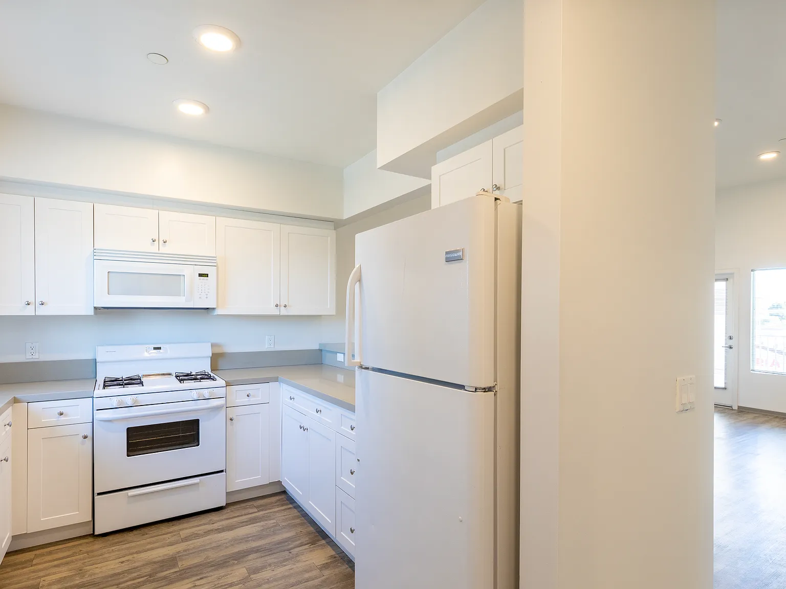 Chase St Apartments — Photo 3