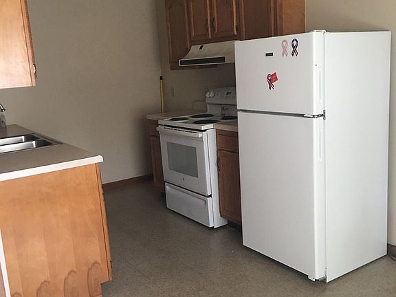 4th image of 716 Sloan St Unit A