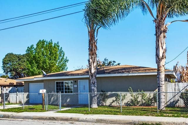 1st image of 505 Ramona Ave