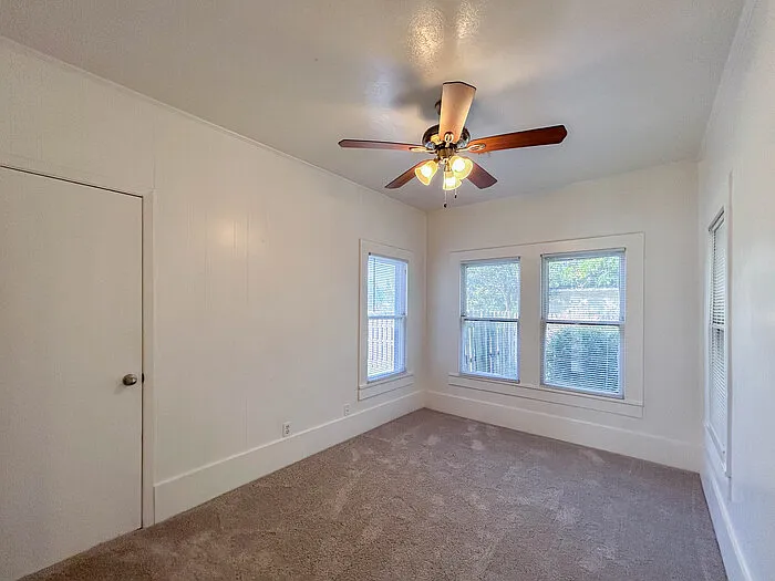 1201 Bolivar St — Photo 15