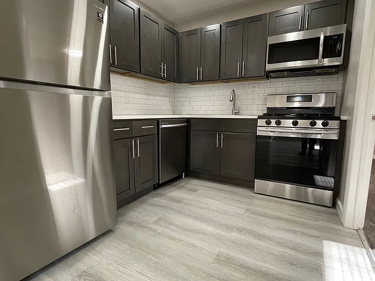 405 Penn Street — Photo 7