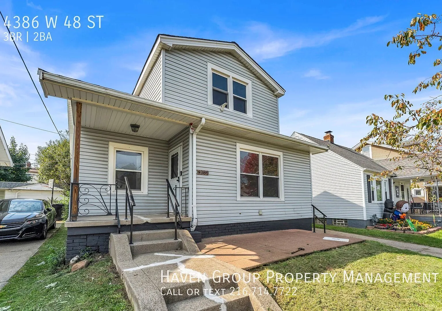 4386 W 48th St, Cleveland, OH 44144- Spacious 3-bed 1 full bathroom, and 2 convenient half bathro... — Photo 2