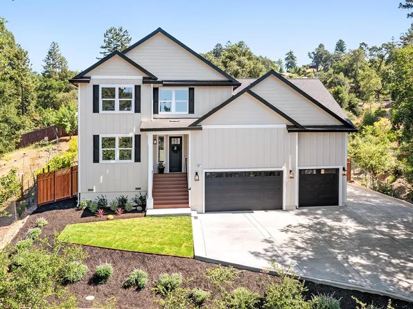 647 Greenview Drive, Santa Rosa, CA 95403