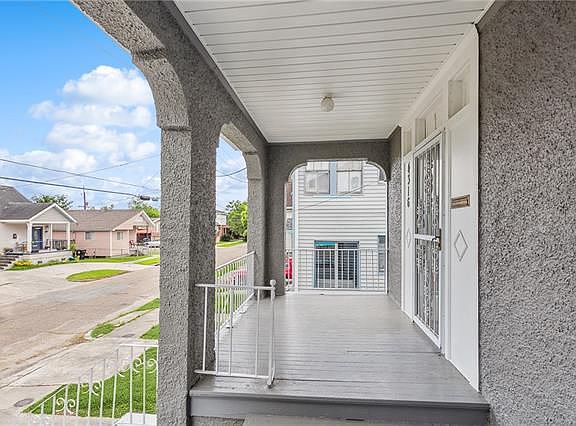 2nd image of 4316 Hamilton St