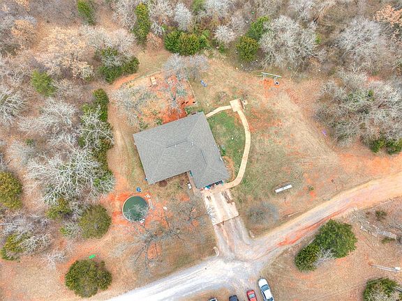 2nd image of 2341 County Road 1234