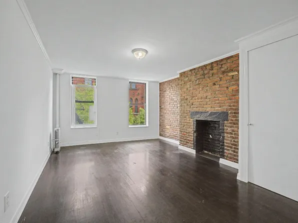 39 East 1st Street image 1 of 7