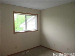 5th image of 631 Woodduck Dr Unit B