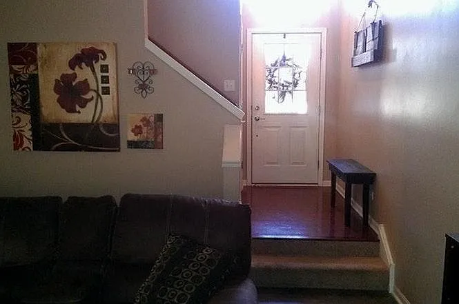 1466 Crimson Ln — Photo 7