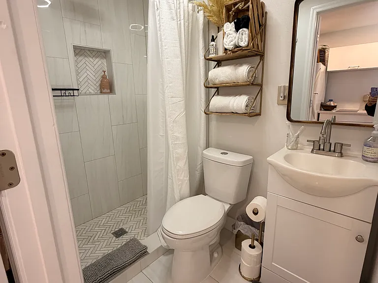 5266 9th Ave N #1 — Photo 6