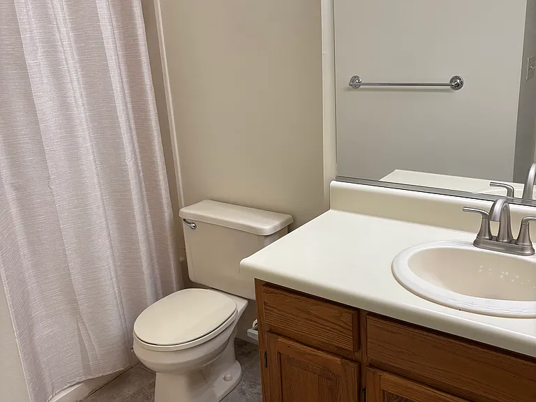 690 S Porter St #19 — Photo 9