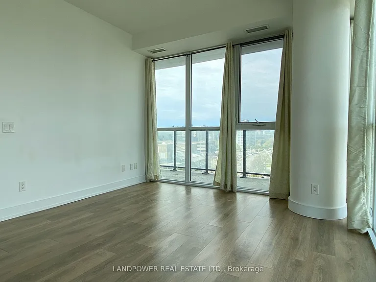 128 Fairview Mall Dr #805 — Photo 8