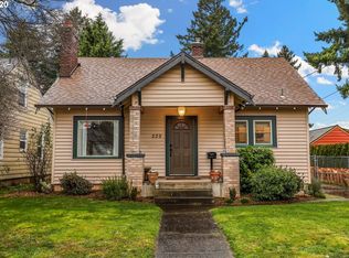 229 N Baldwin St, Portland, OR 97217