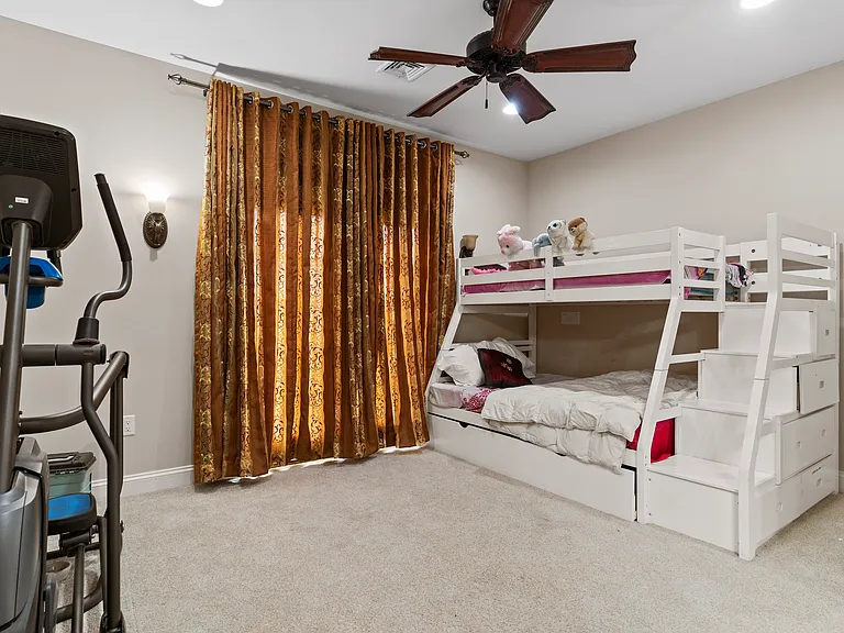 5040 Pellingham Cir — Photo 66