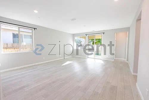 5673 Cobbler Ln Photo 1