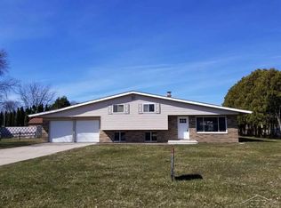 7060 Danny Dr, Saginaw, MI
