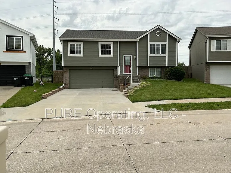 11657 Bauman Ave — Photo 68