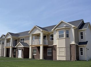 1204 Stonegate Dr, Rensselaer, NY 12144