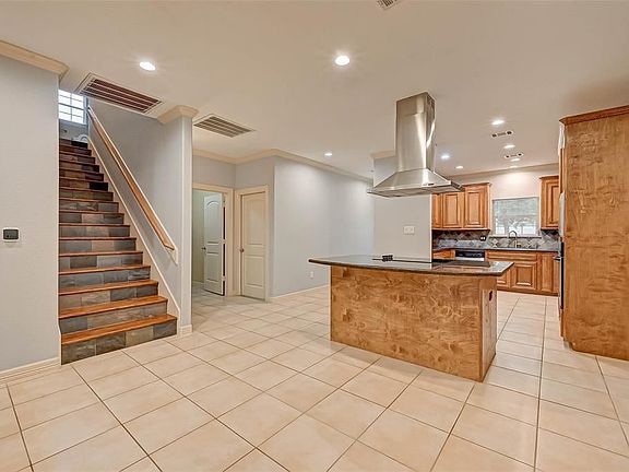 5th image of 3450 Pebble Beach Blvd