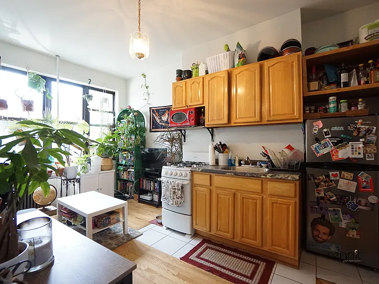 114 Walton St #7 — Photo 6