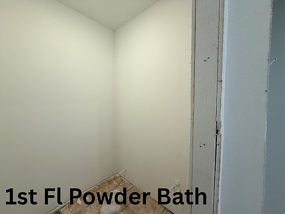 4th image of 108 Obrien Ct #15
