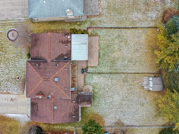 4th image of 37578 Ladue St