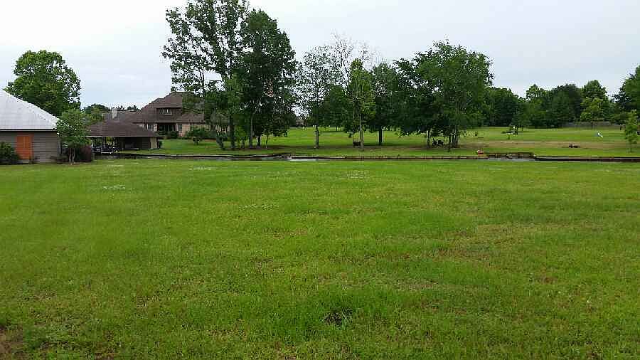 2nd image of 134 Lake Ridge Dr.