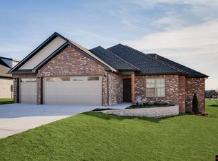 196 Olympic Dr, Mountain Home, AR 72653