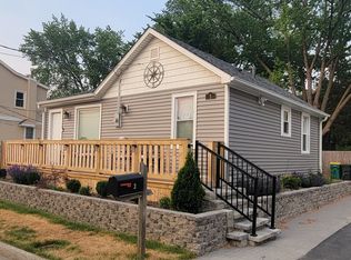 3 N Maple Ave, Fox Lake, IL